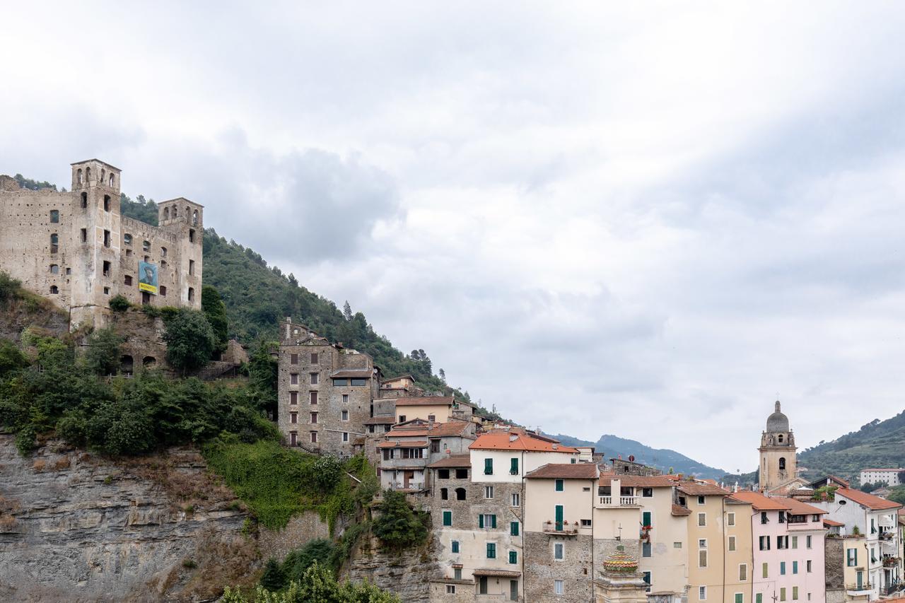 Willa Dussaiga - La Casa Di Rina Dolceacqua Zewnętrze zdjęcie